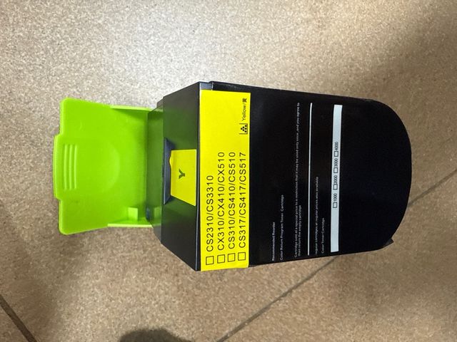 Tóner amarillo impresora