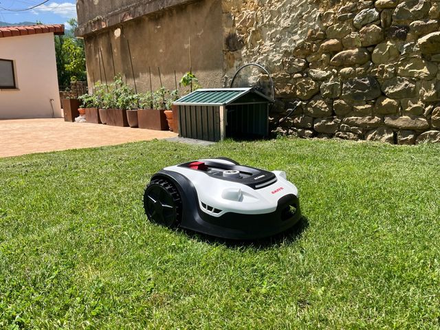 Robot cortacésped anova rc 2000