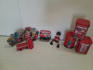 Souvenir Londra: calamite e scatole