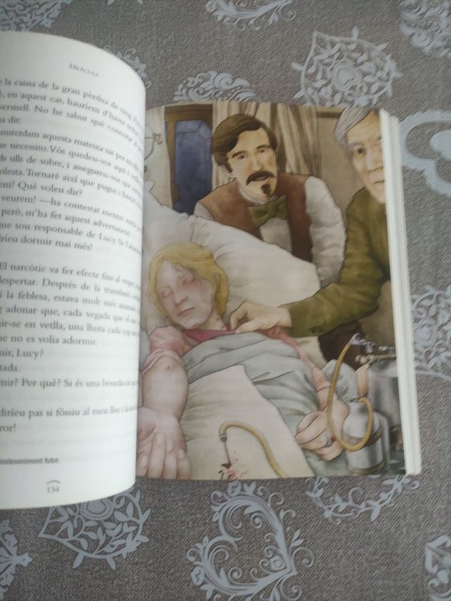 Biblioteca Teide 028 - Dràcula -Bram Stocker (C...