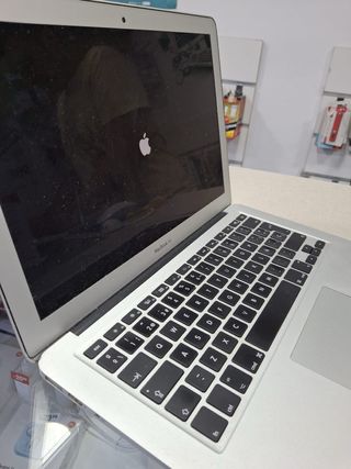 MacBook Air A1466 Plata