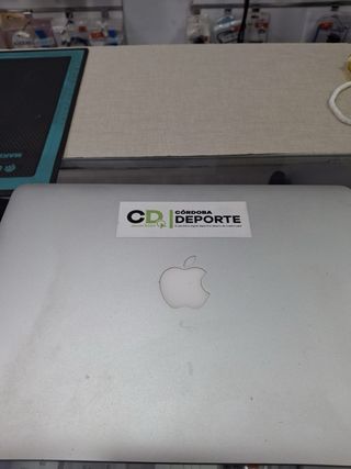 MacBook Air A1466 Plata