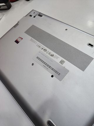 HP Elitebook 840 G5 - 14" i5 16Gb Ram