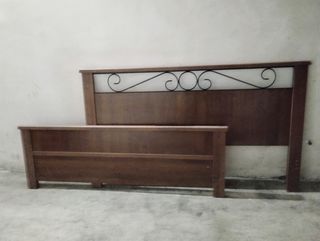 Testata e giroletto marrone