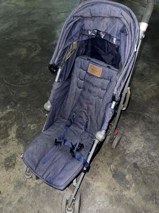 Cochecito MACLAREN usado