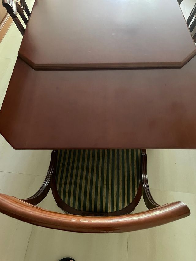 Conjunto salón, chapa cerezo.