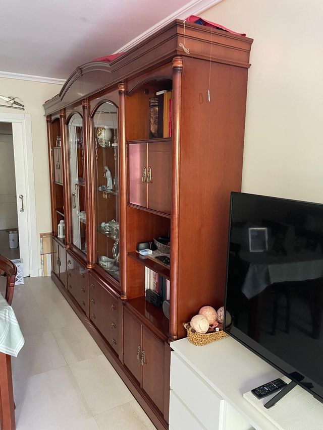 Conjunto salón, chapa cerezo.