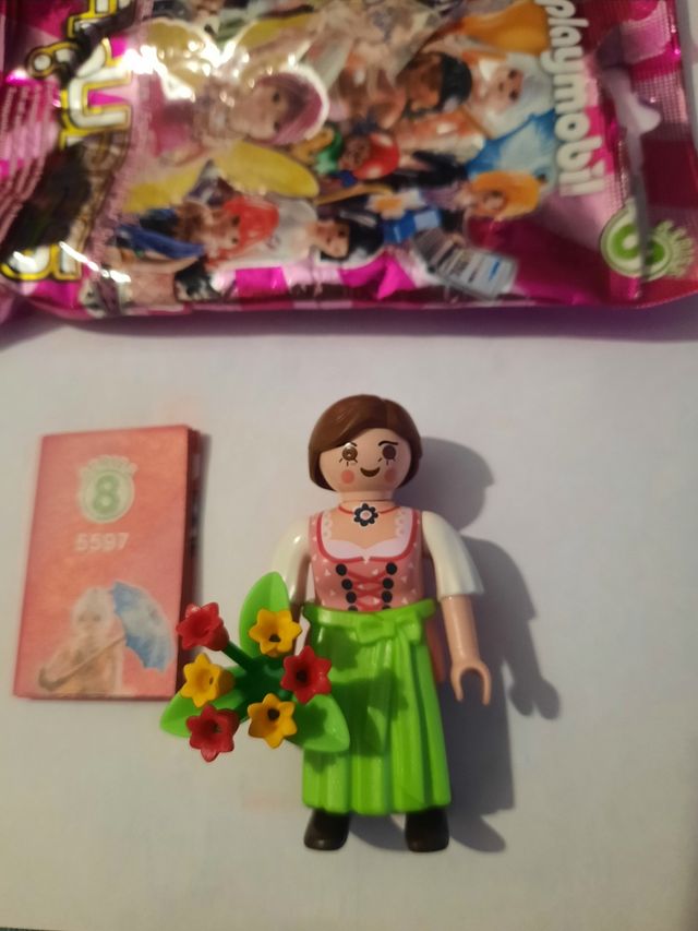 Playmobil 8: Camarera alemana