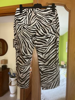 Pantalones cebra Pull&Bear