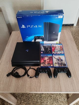 PS4 Pro 1TB (PlayStation 4 Pro) + 2 mandos+juegos