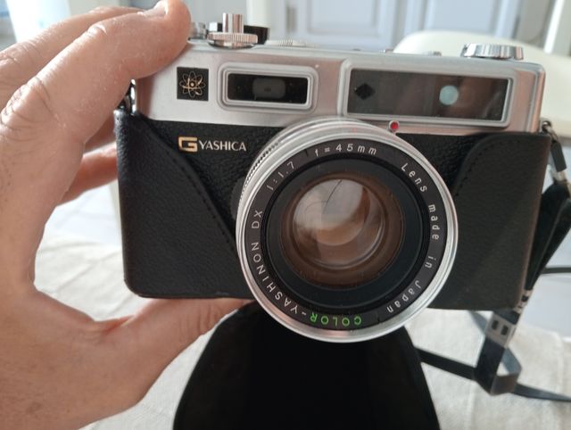 YASHICA Electro 35 GS: Cámara vintage
