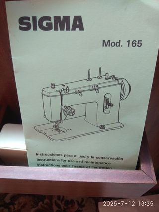 Máquina coser SIGMA 161 con mueble