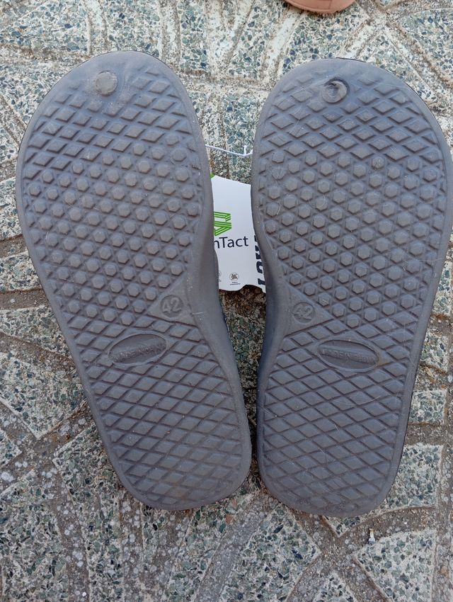 Chanclas SimTact Gris - cómodas