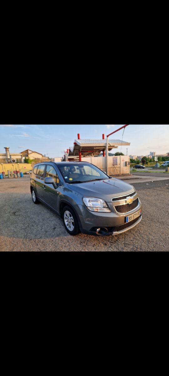 Chevrolet Orlando 2011 - foto 1