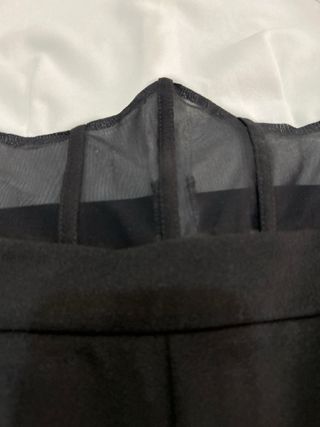 Mono negro y blanco - elegante