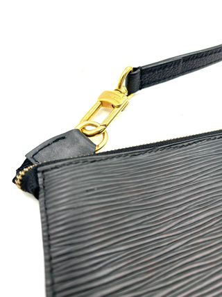 Pochette Louis Vuitton Epi - Negra