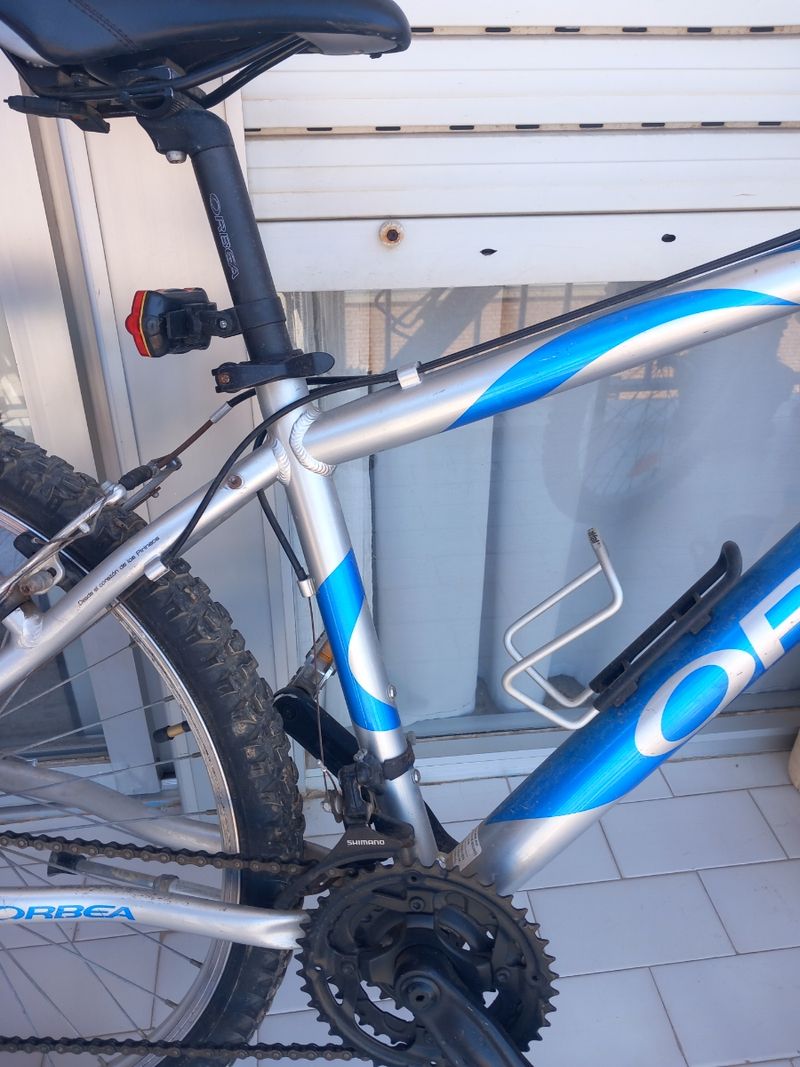 Bicicleta Orbea Tuareg montaña y ciudad de segunda mano por 90 EUR