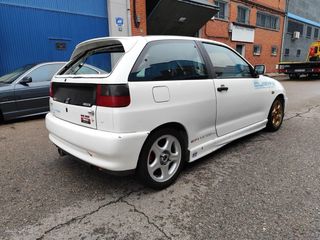 SEAT Cupra 1998