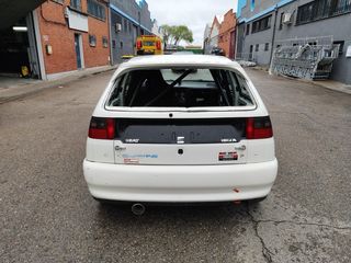 SEAT Cupra 1998