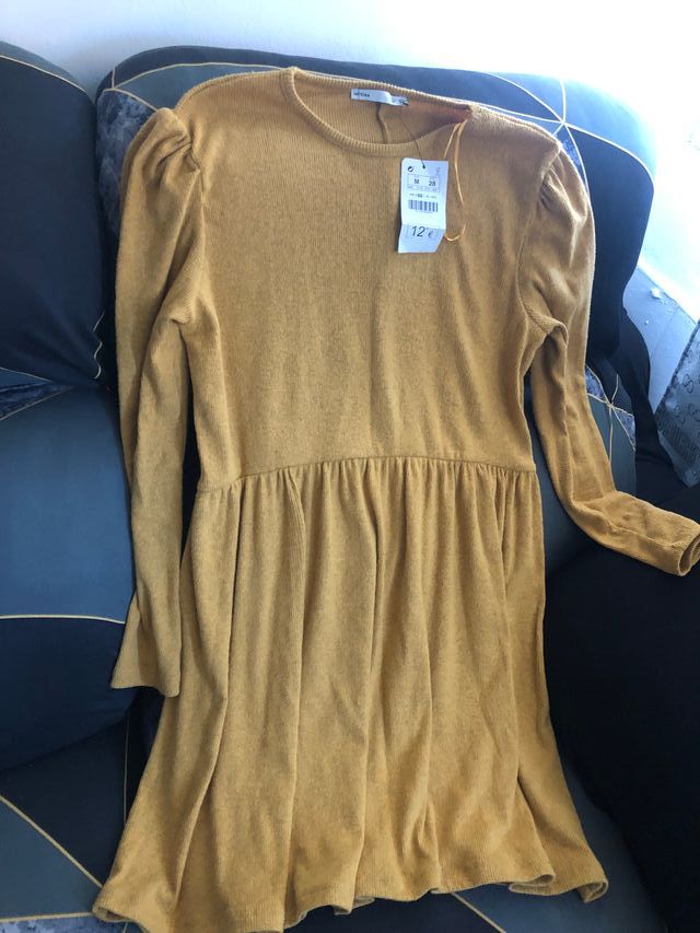 Vestido color mostaza talla M