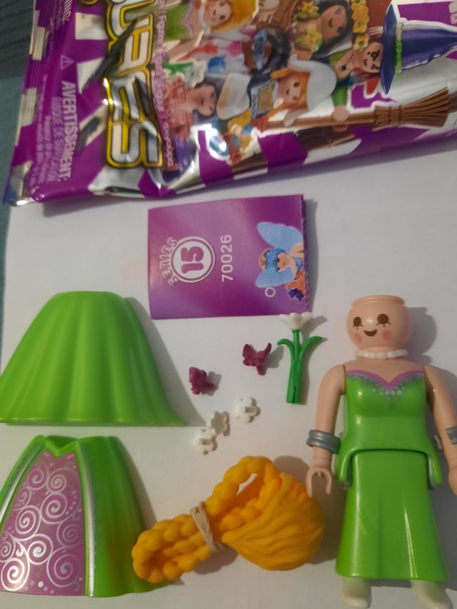 Playmobil Dama Verde Serie 15