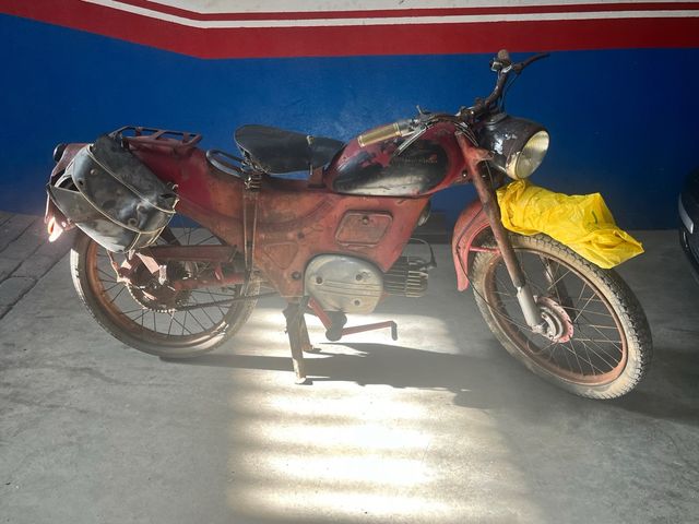 Moto Guzzi 98: restauración