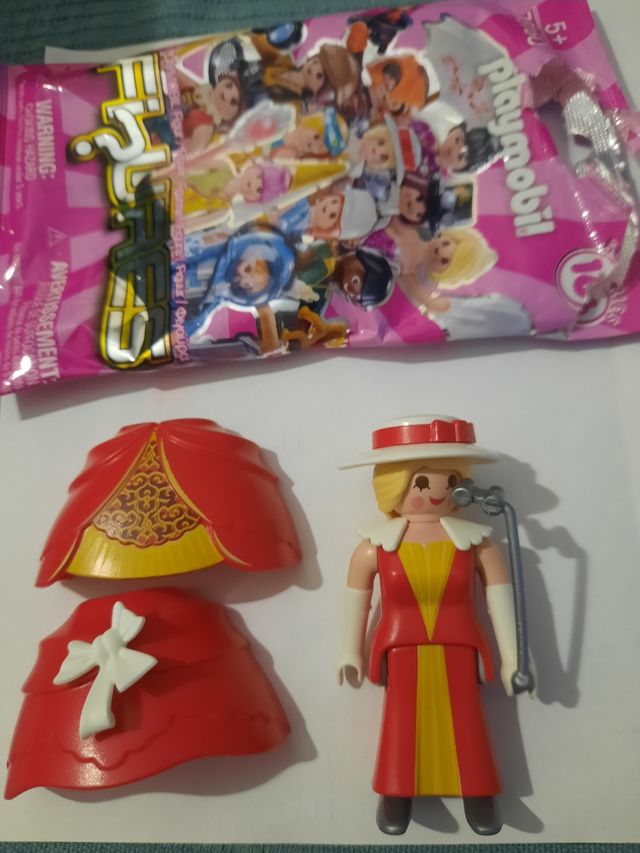 Playmobil Dama Roja Serie 16
