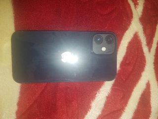 iPhone 12 mini nero