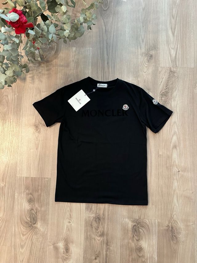 Camiseta negra talla S