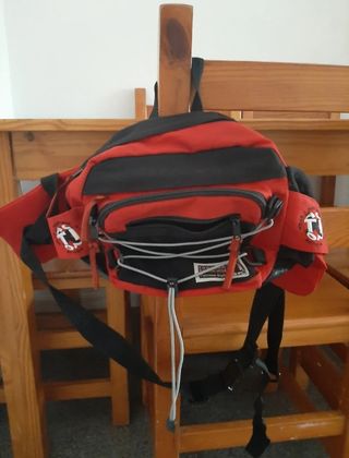 Riñonera Fortuna roja y negra