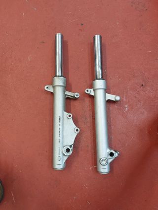 Horquillas Yamaha XMAX 250 (2006)