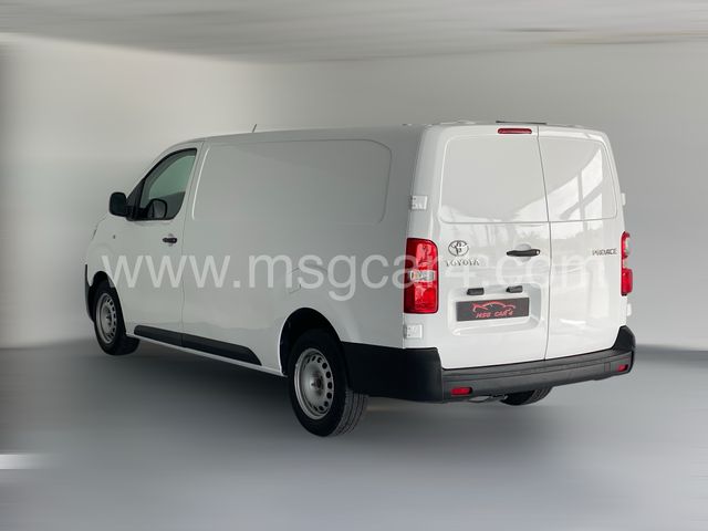 Toyota Proace Larga 2.0d 122cv