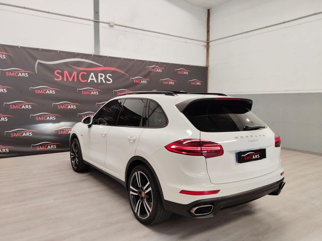 Porsche Cayenne 2016