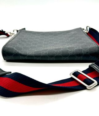 Bandolera Gucci negra y roja