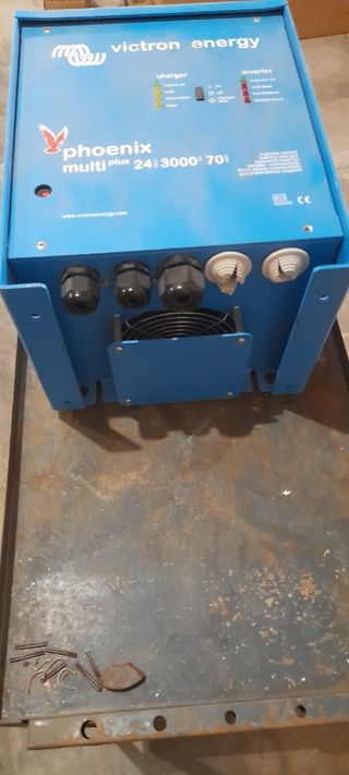 Victron Energy Phoenix Multi Plus 24 Inverter