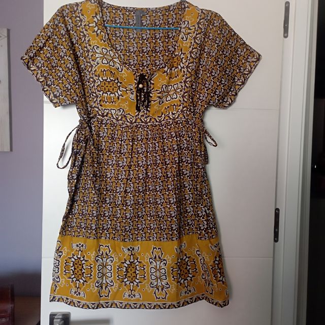 Vestido boho chic marrón y amarillo