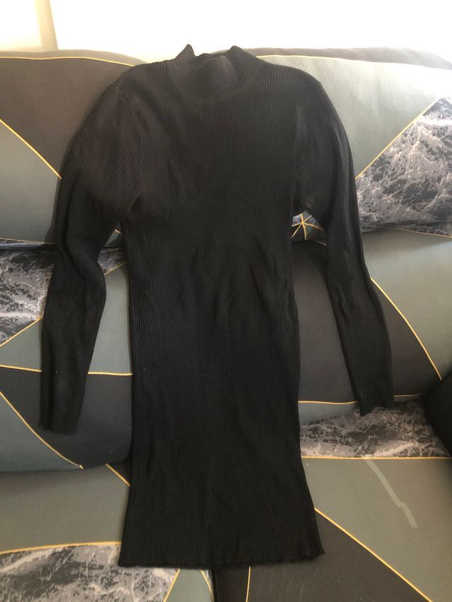 Vestido negro manga larga talla M