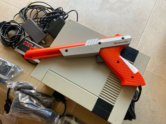 NES Nintendo + 3 mandos + pistola