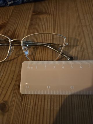 Gafas MO doradas - montura fina