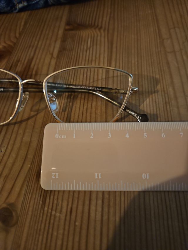 Gafas MO doradas - montura fina