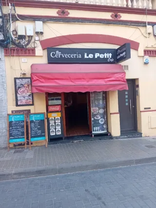 Traspaso Bar Restaurante, con terraza 16 mesas