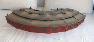 Maqueta cochera trenes Vollmer 5754