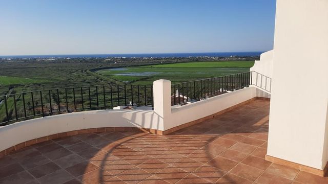 Apartamento en alquiler - piscina y terraza