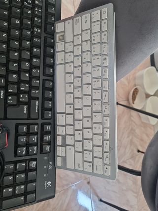 Lote 3 teclados + 2 ratones 