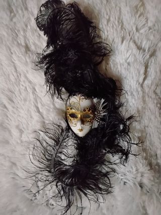 Máscara Veneciana con plumas