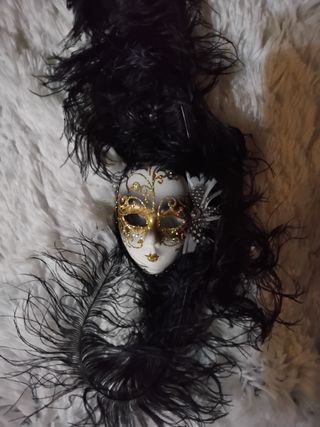 Máscara Veneciana con plumas
