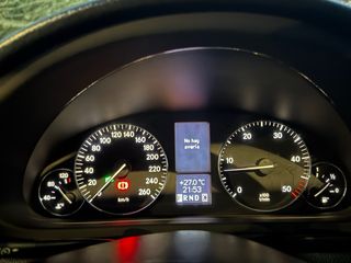 Mercedes-Benz Clase C 2006