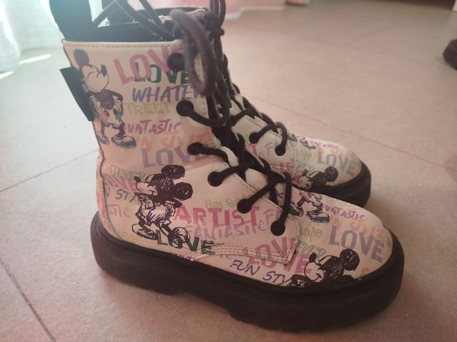 Botines Zara niñaMickey mouse
