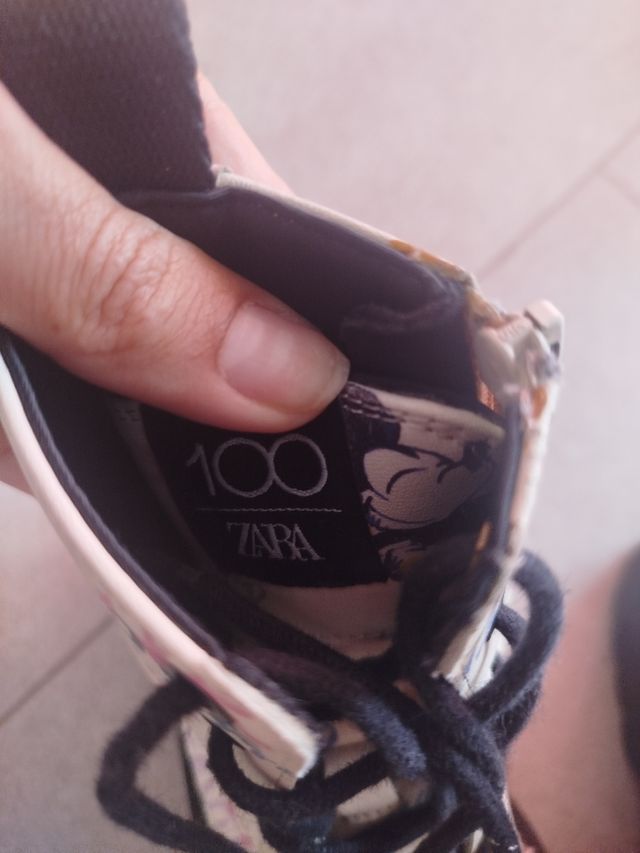 Botines Zara niñaMickey mouse