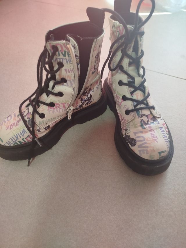 Botines Zara niñaMickey mouse